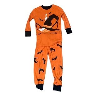 Dolphin & fish orange and black witch bat Halloween pajamas size 18-24 months